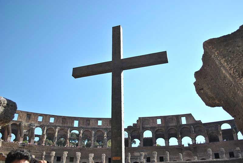 הצלב בקולוסאום