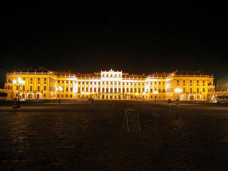 ארמון שֶנבּרוּן