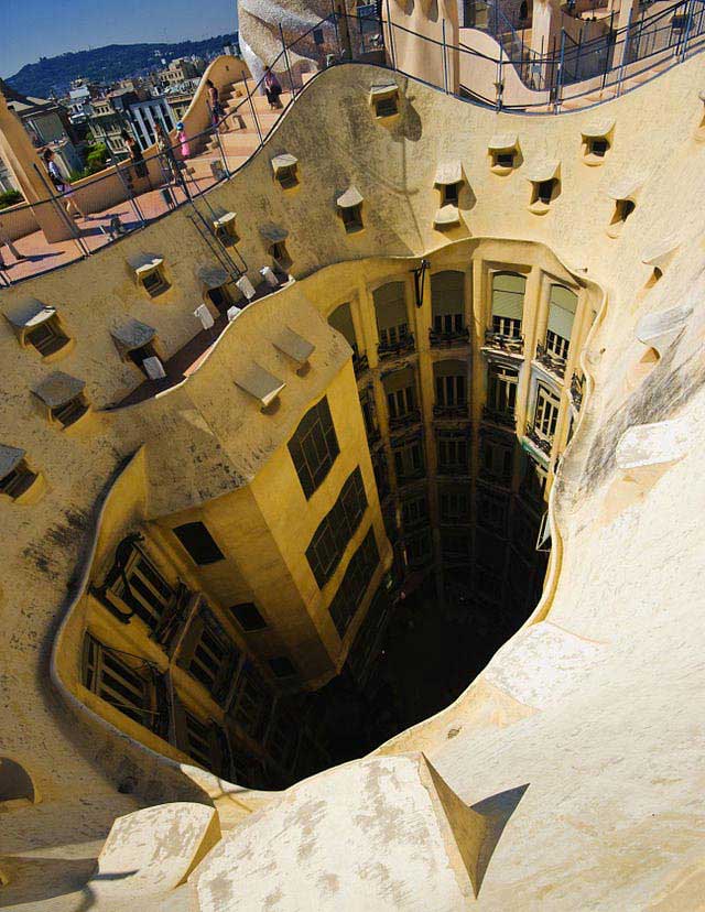 מבט אל החצר הפנימית מלמעלה