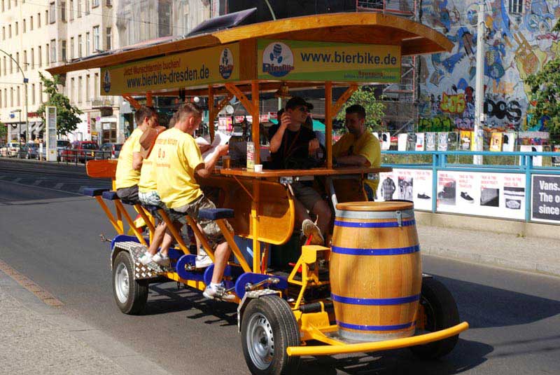 ביר בייק - לדווש ולשתות