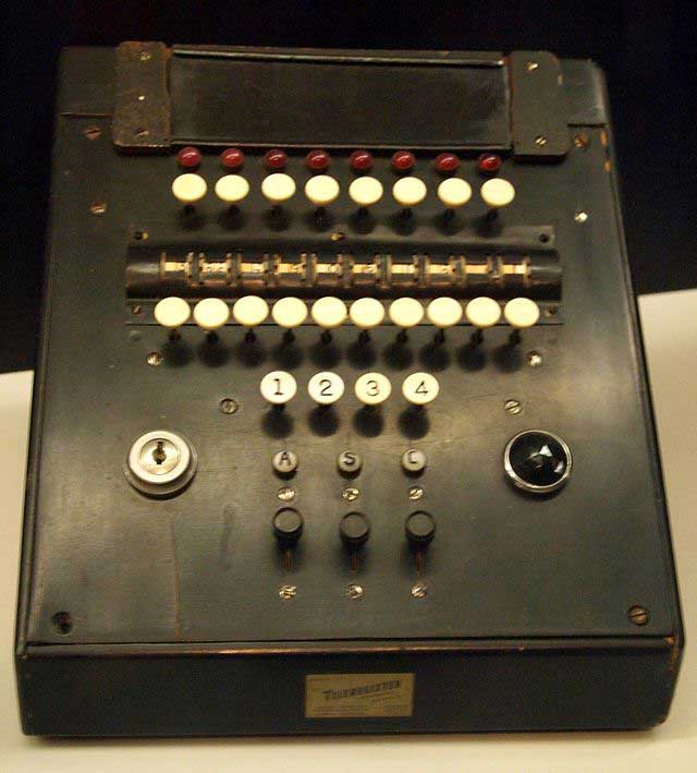 Magnetronic Reservisor מכונה להזמנת כרטיסי טיסה מ-1952