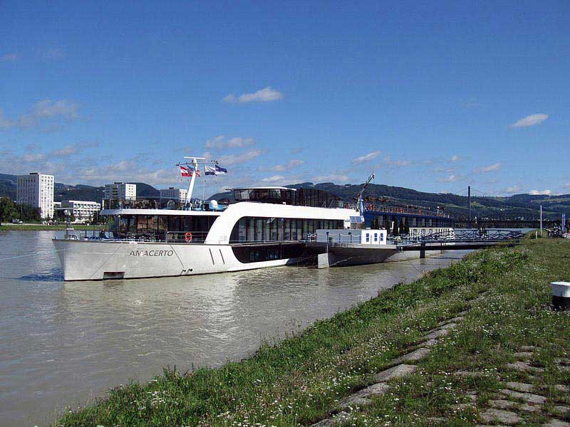 ספינת הפאר Amacerto