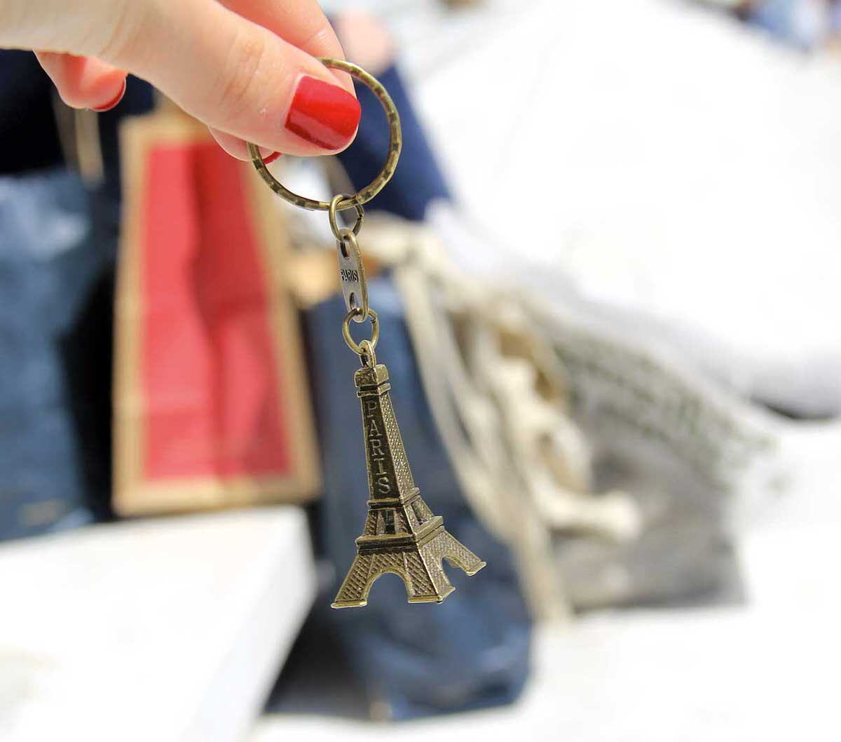 שופינג בפאריז